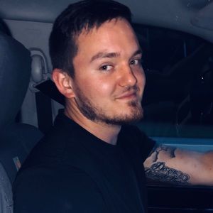 Meet your Posher, Justin